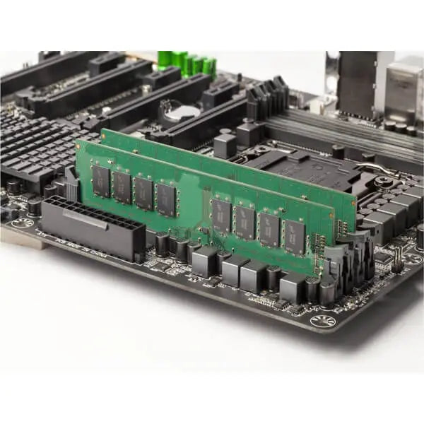 Crucial 32GB DDR4 3200MHz Desktop RAM Microcenter India
